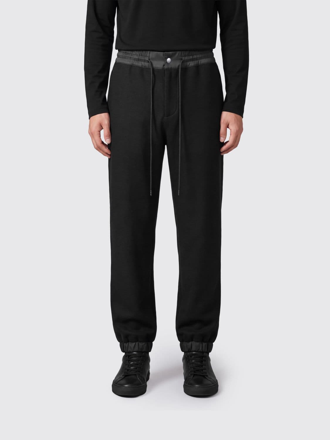 Sacai Pants Men color Black