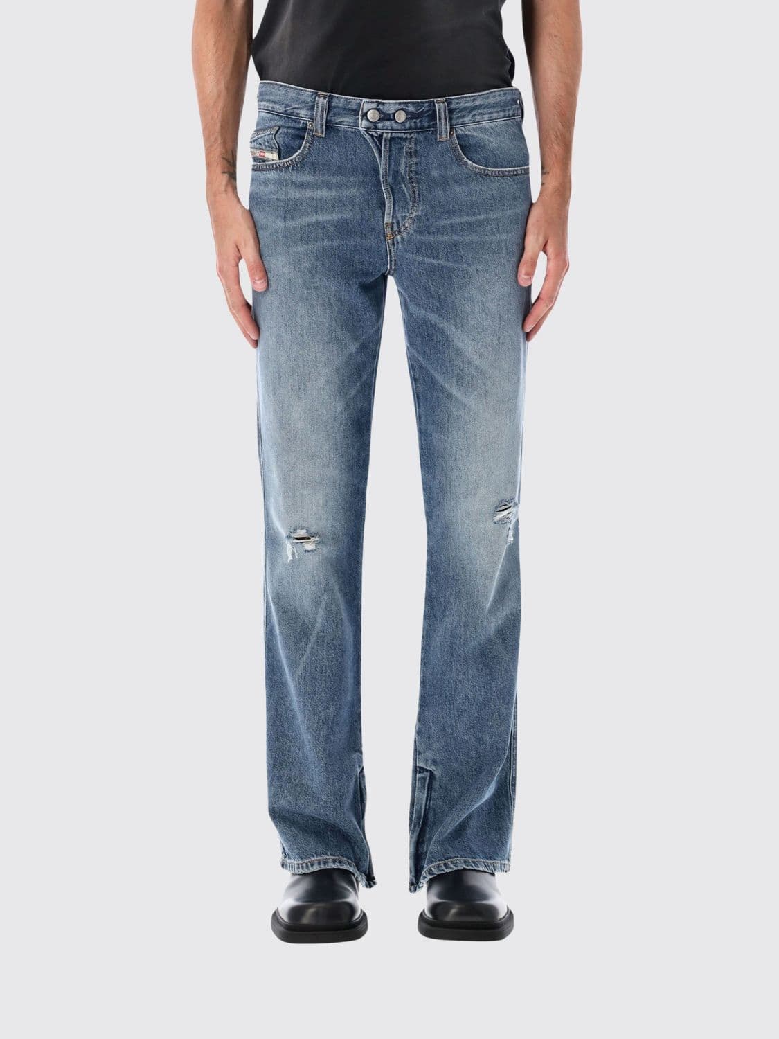 Diesel 1980 D-Eeper Slim Fit Mid-Rise Distressed Denim Jeans