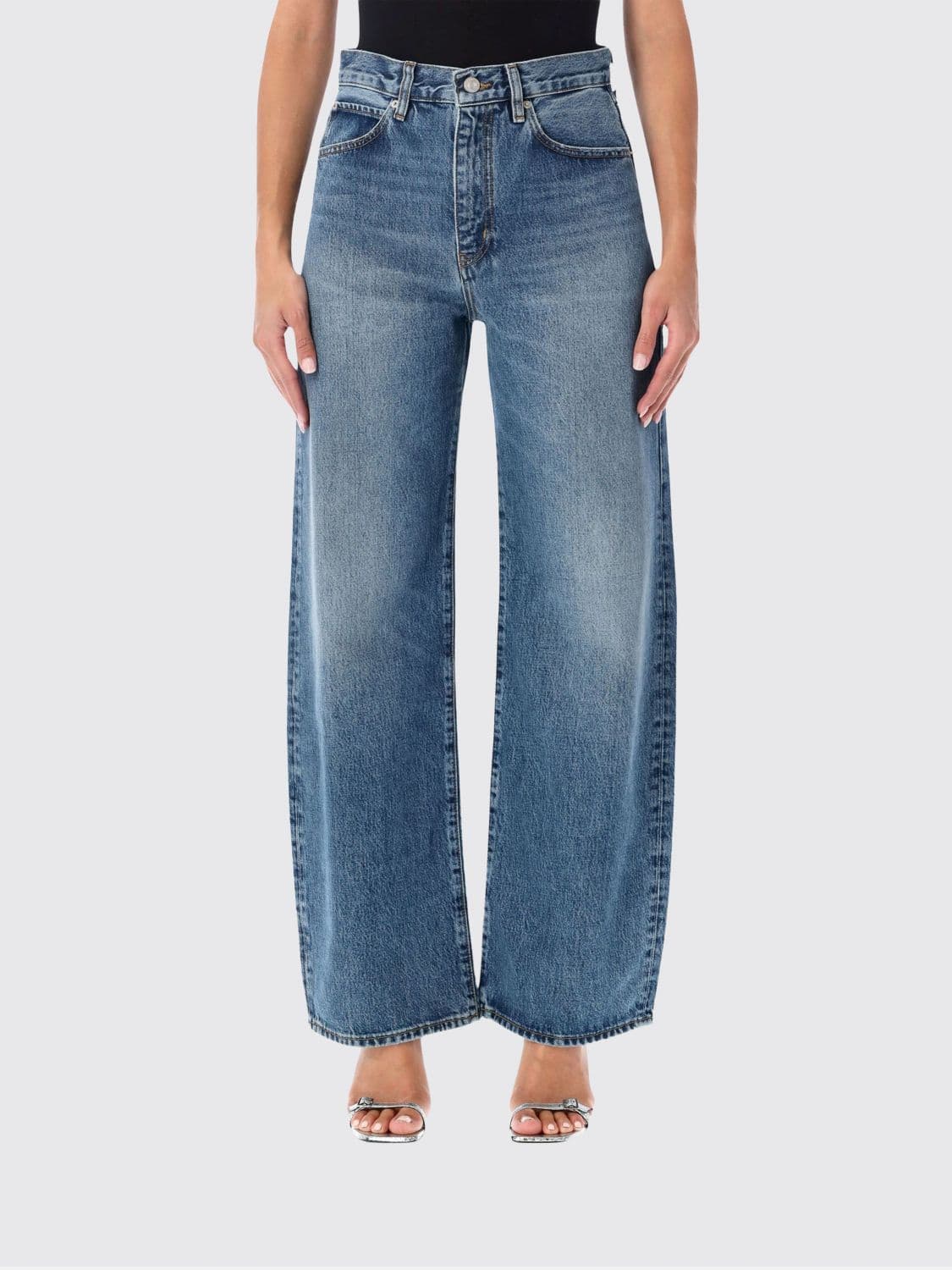 Frame The Loose High-Waisted Baggy Jeans in Cotton and Lyocell Denim