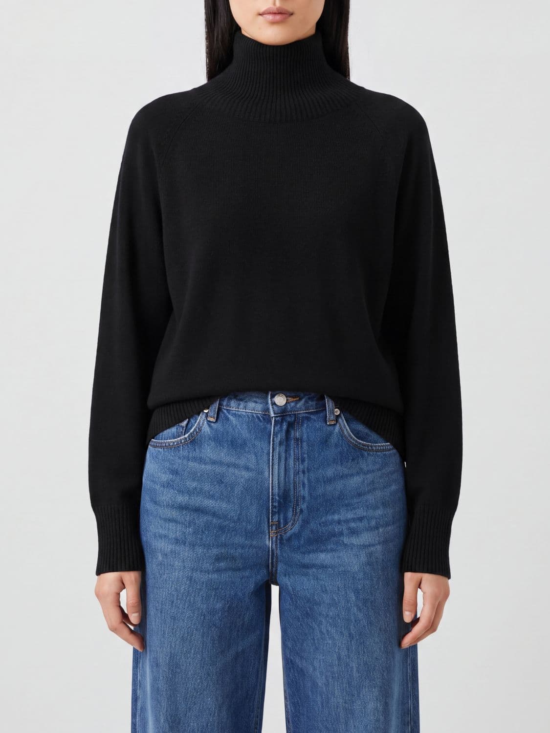 Kangra Wool Long-Sleeved Roll Neck Jumper with Ribbed Trims