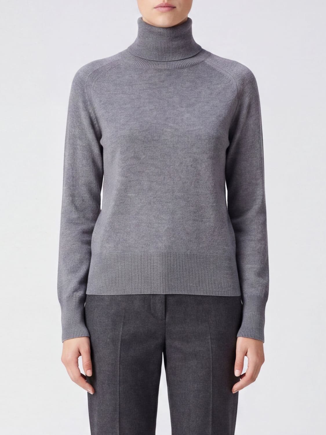 Joseph 100% Cashmere Turtleneck Jumper with Long Sleeves and Ribbed Trims