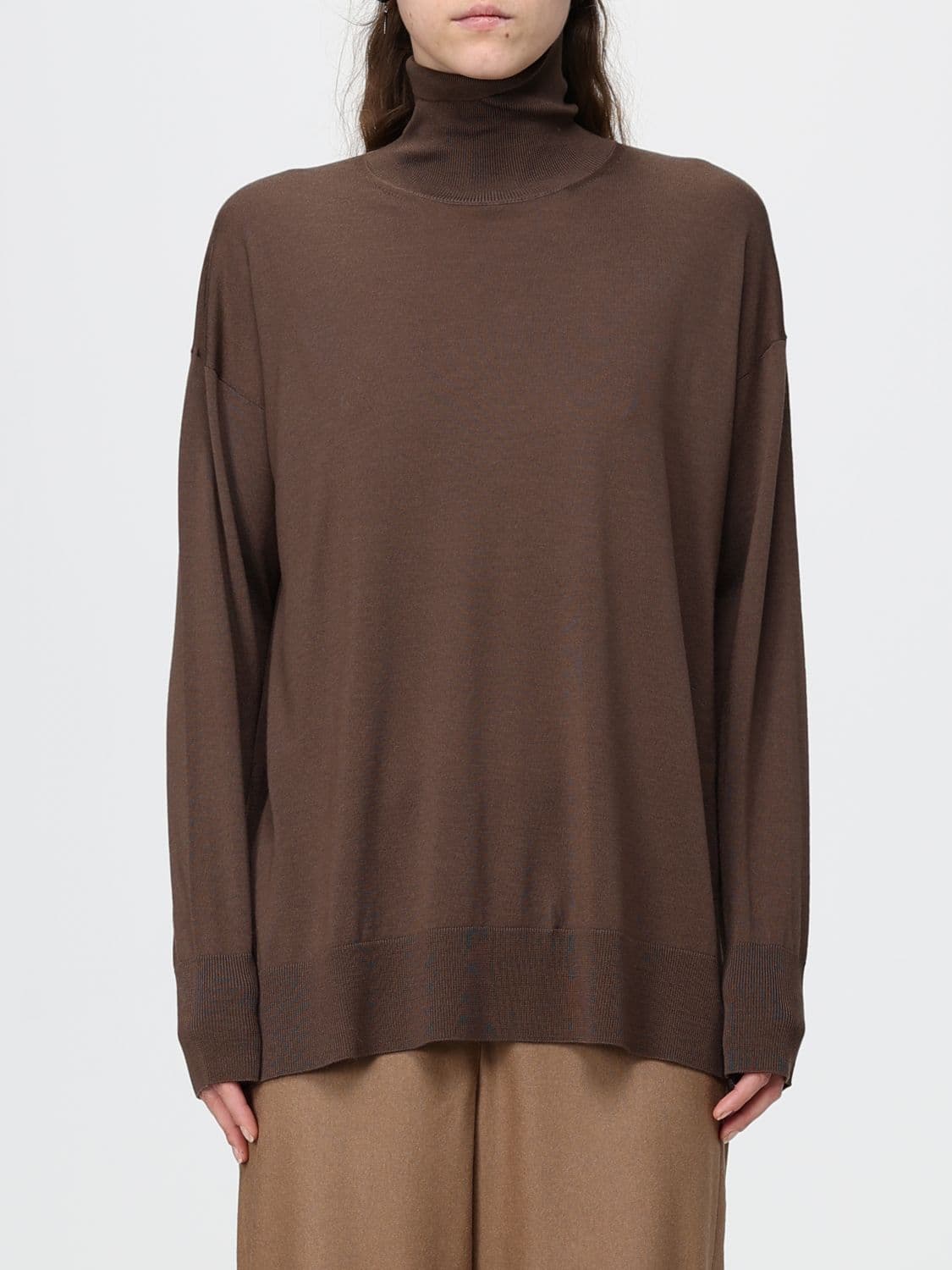 's Max Mara Classic Long-Sleeved Turtleneck Jumper Crafted in Pure Wool