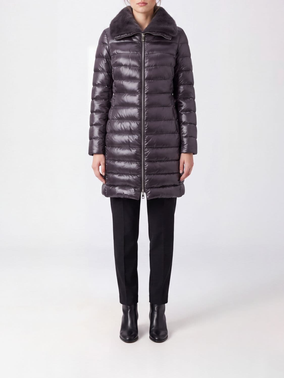 Herno Knee-Length Down Jacket in Water-Repellent Ultralight Nylon with Fur Collar