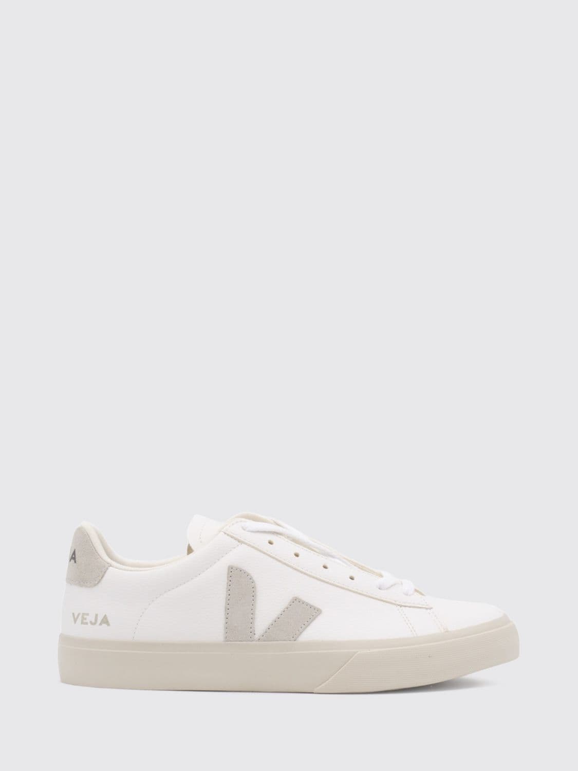 Veja Campo O. T. Leather Low-Top Trainers with Contrasting Logo