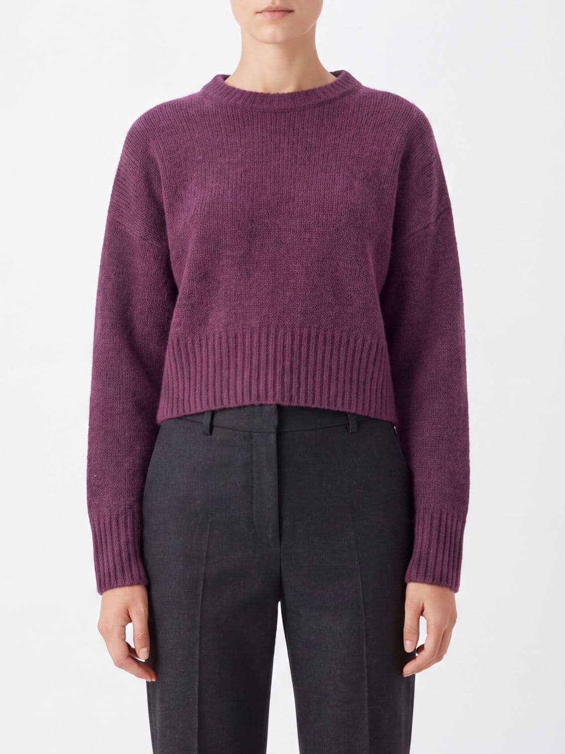 Kujten 100% Cashmere Crewneck Jumper with Dropped Shoulders