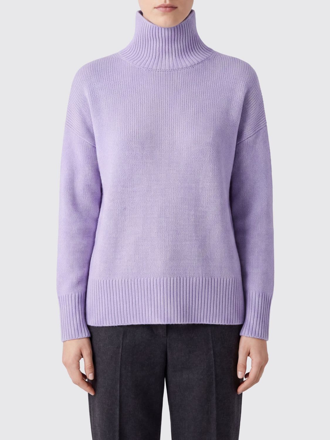 Kujten 100% Cashmere Turtleneck Jumper with Long Sleeves and Ribbed Trims