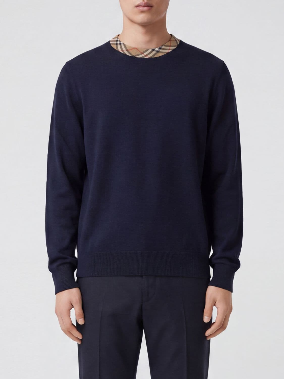 Burberry Crewneck Wool Jumper with Contrast Trim and Ribbed Hems