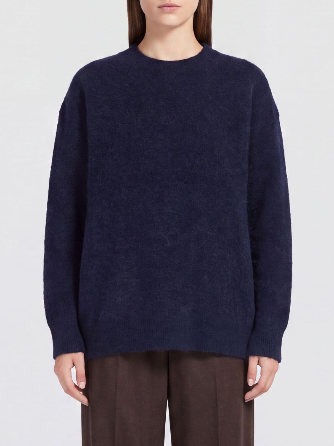 's Max Mara Pure Yak Crewneck Jumper with Dropped Shoulders and Ribbed Trims
