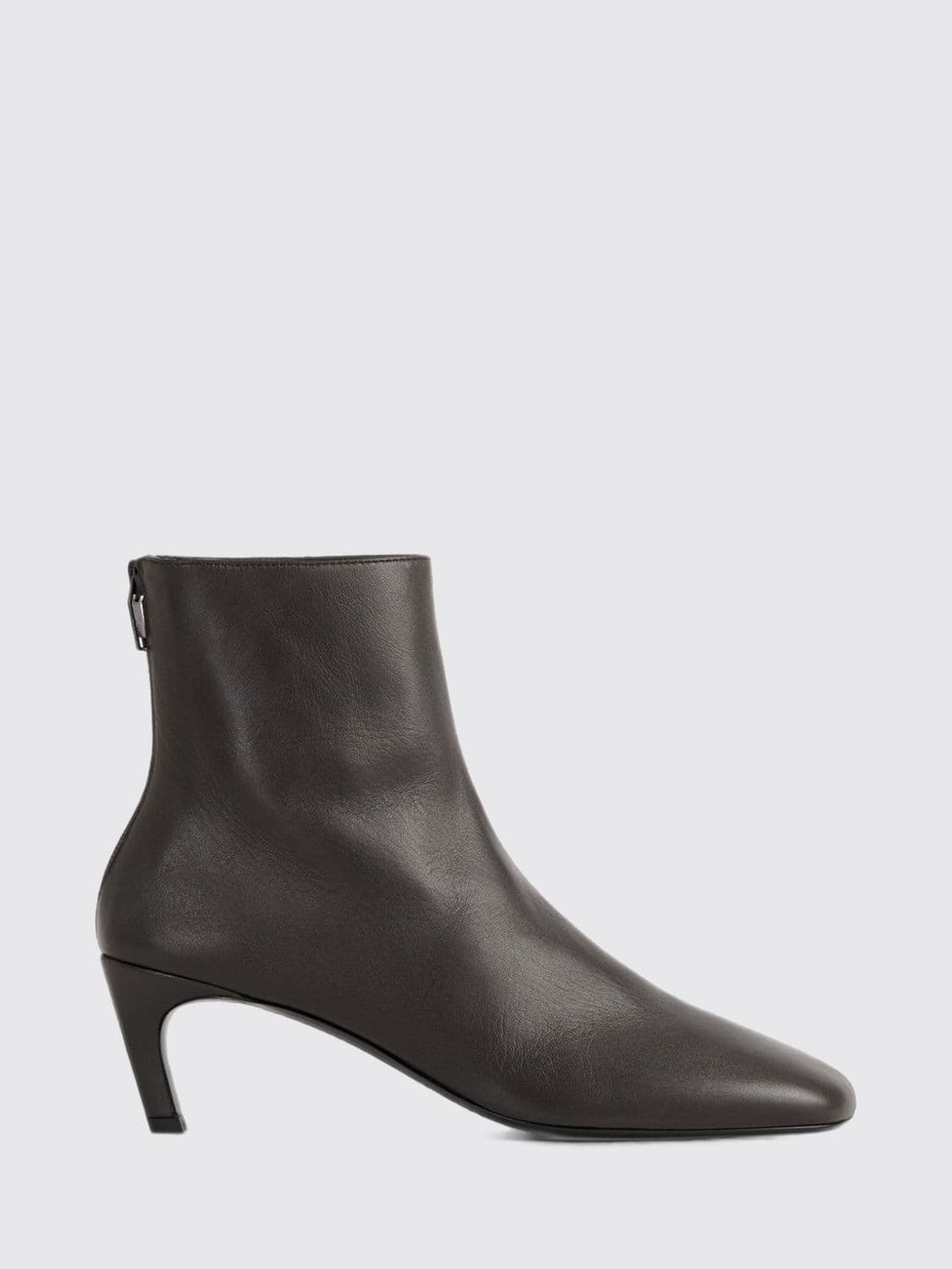 Toteme Pointed-Toe Nappa Leather Ankle Boots with Mid Heel and Rear Zip