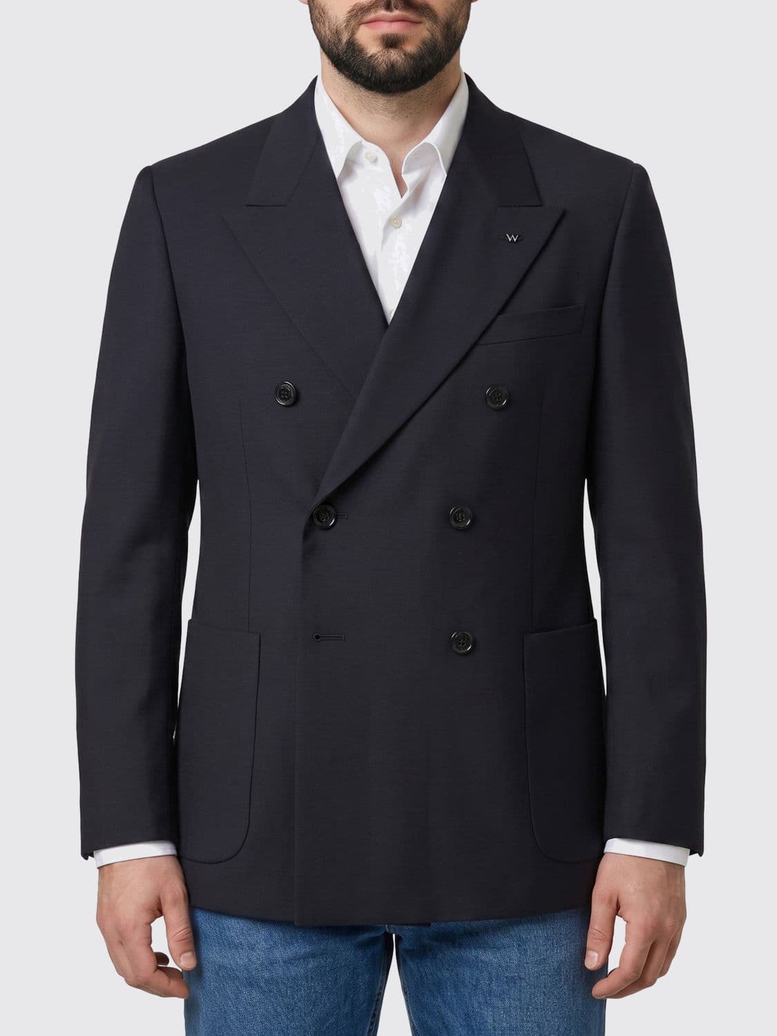 Valentino Garavani Elegant Double-Breasted Blazer with Peak Lapels