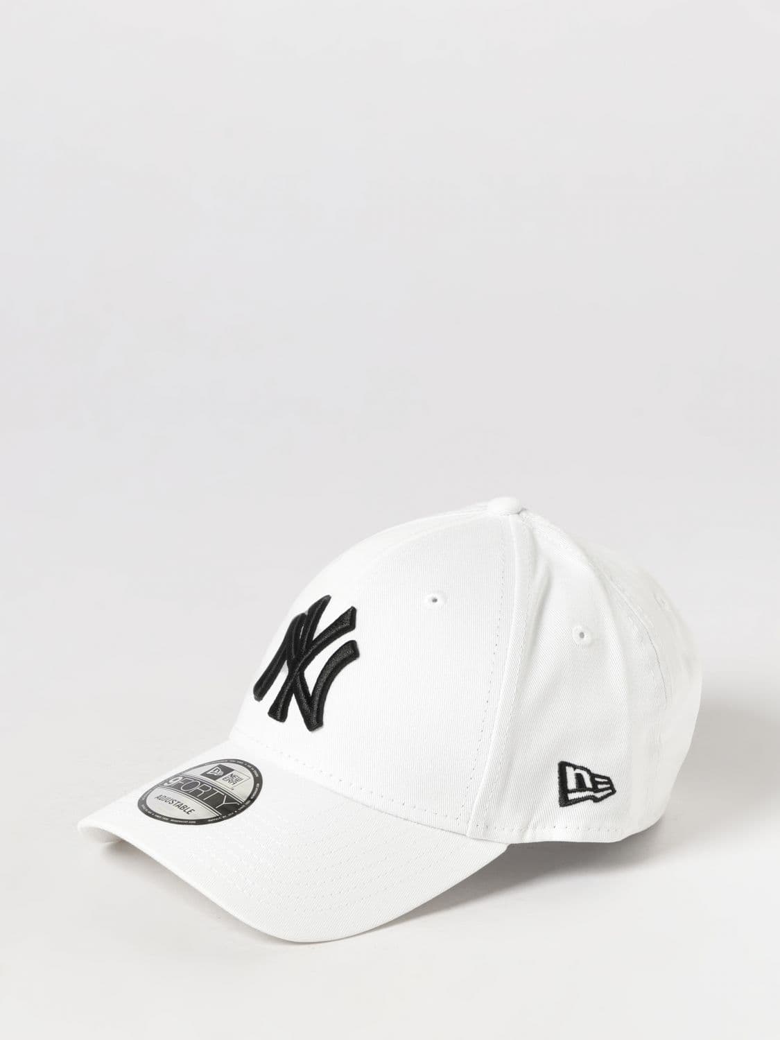 New Era 9Forty NY Yankees Cotton Baseball Cap with Embroidered Logo · OS
