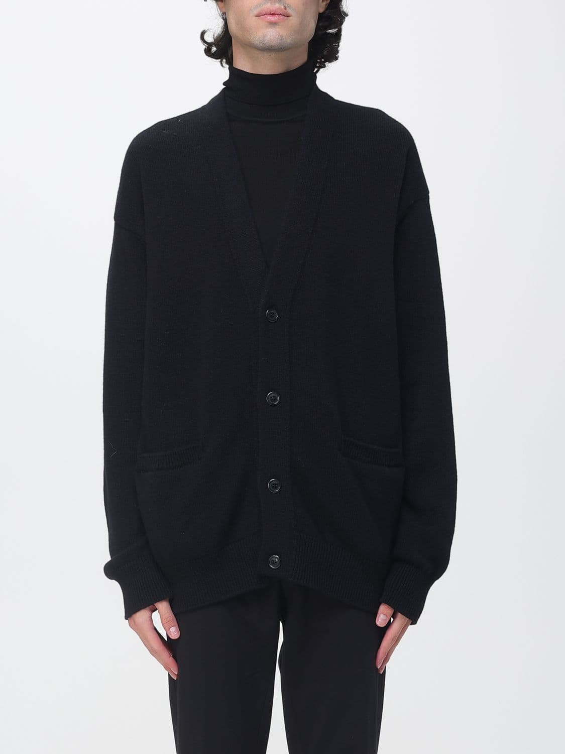 Laneus V-Neck Merino Wool and Cashmere Cardigan with Patch Pockets