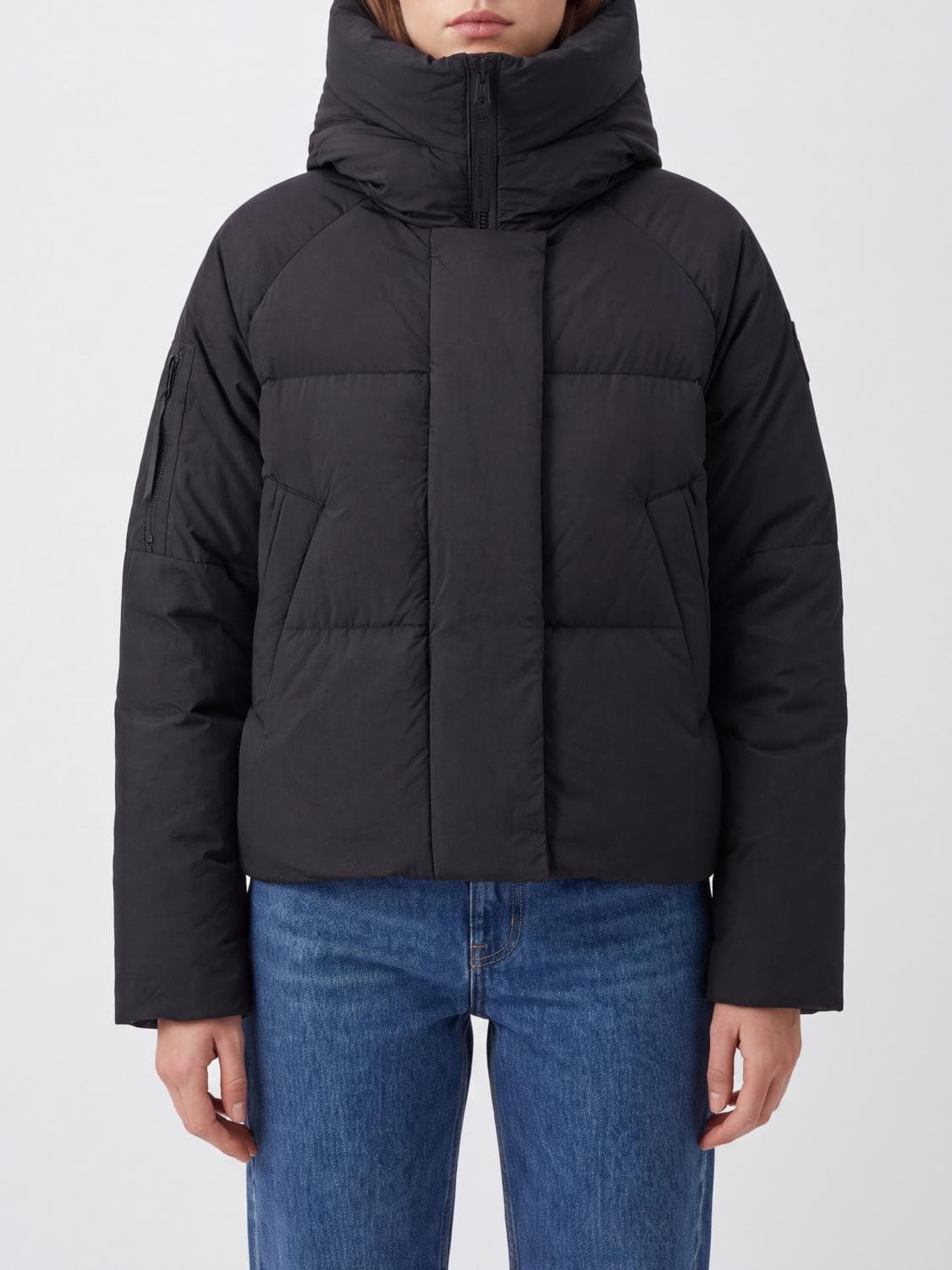 Canada Goose Chilliwack Hooded Cropped Bomber Puffer Jacket