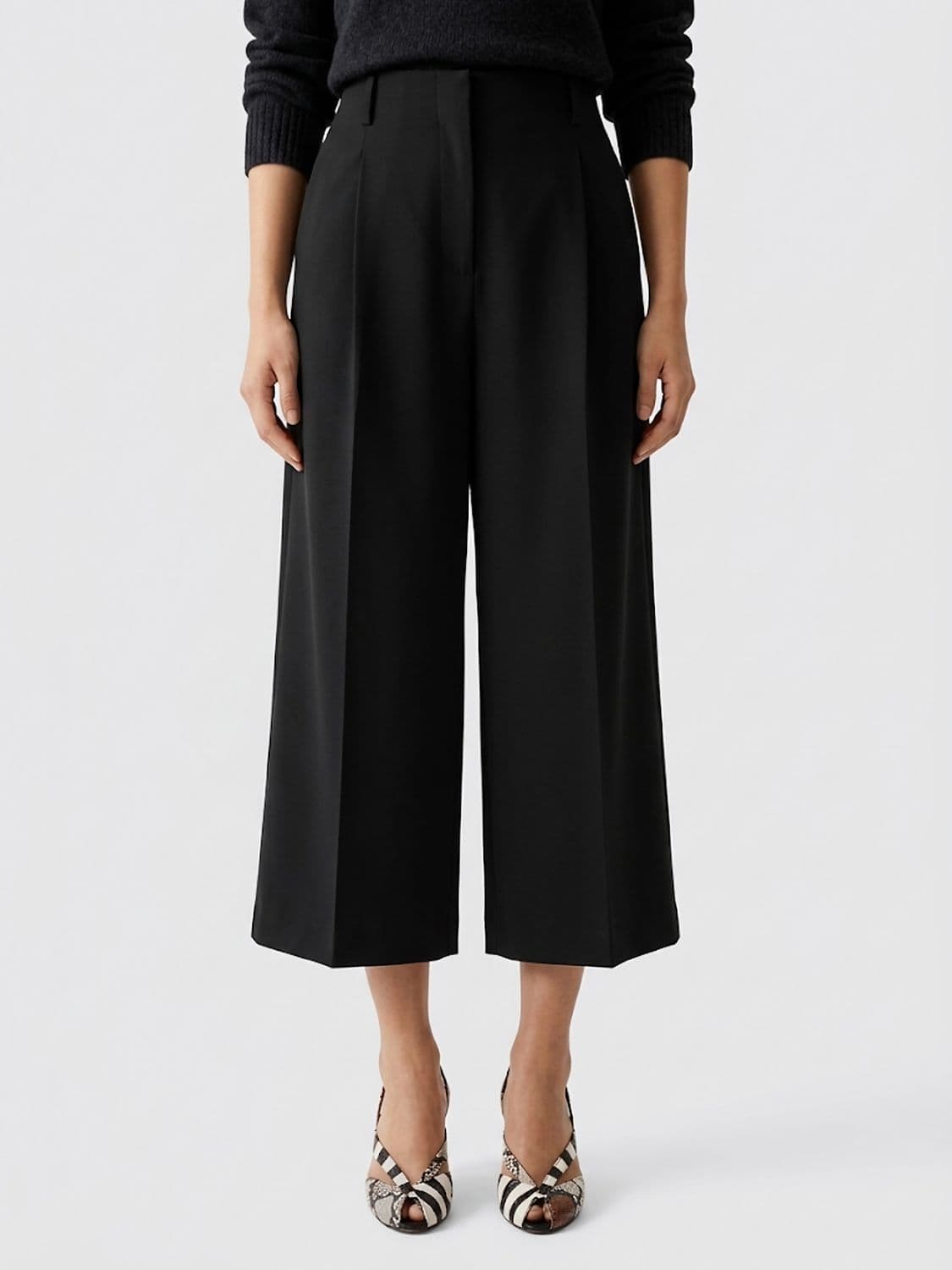 Jacquemus Miami High-Waisted Cropped Wide-Leg Trousers in Linen Blend