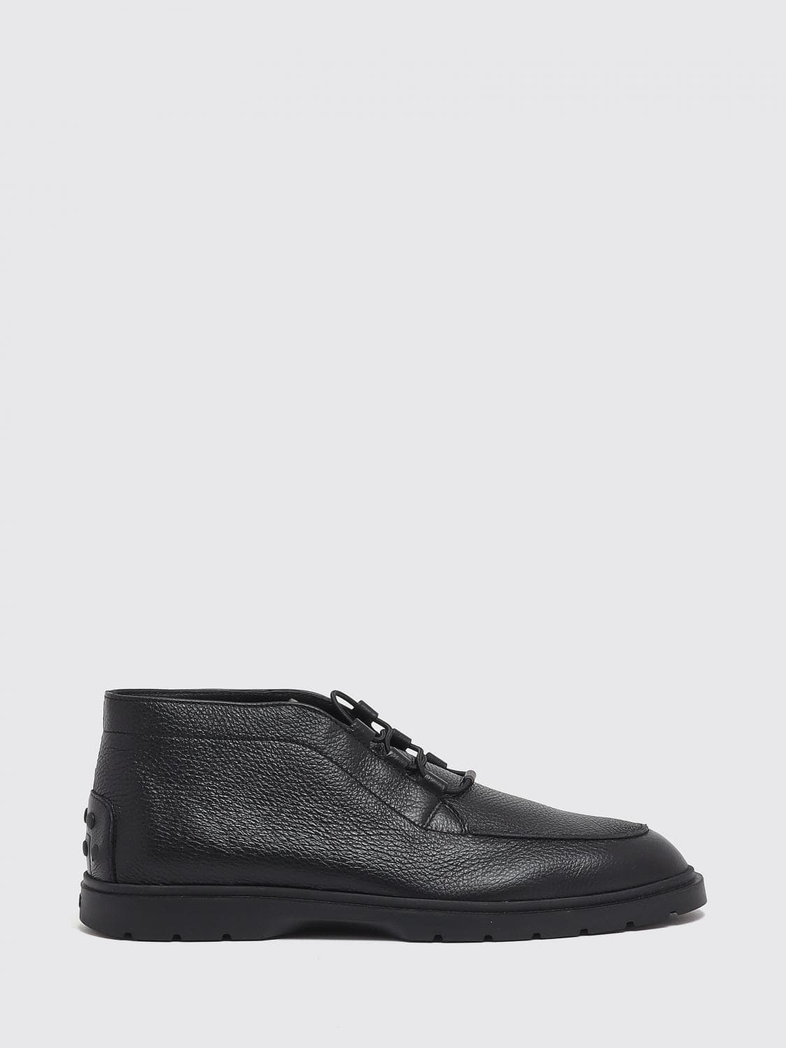 Tod's Chukka Boots Men color Black