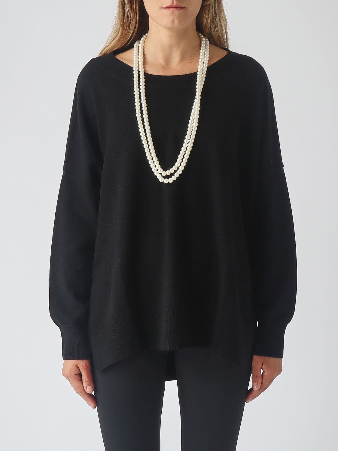Meimeij Jewelled-Embellished Wool-Blend Jumper with Asymmetrical Hem