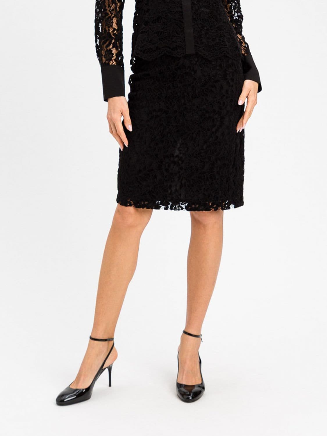 Actitude Twinset High-Waisted Lace Pencil Mini Skirt with Back Slit