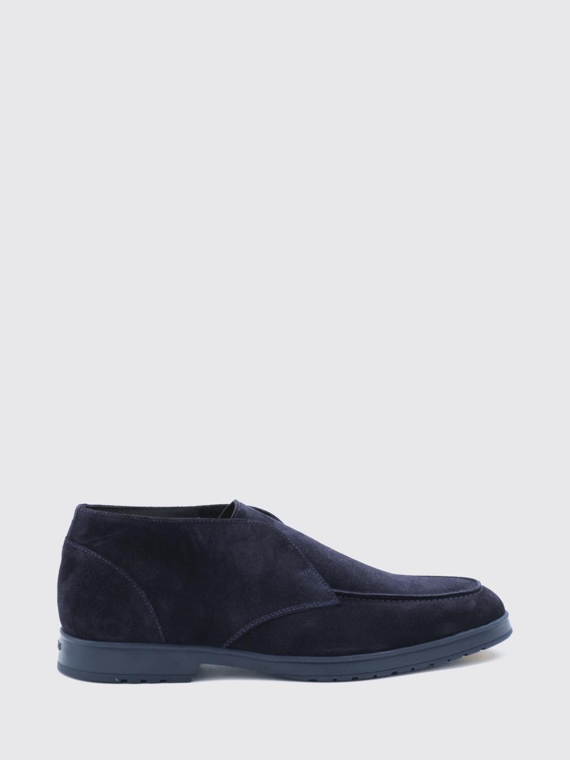 Doucal's Suede Chukka Boots with Raised Apron