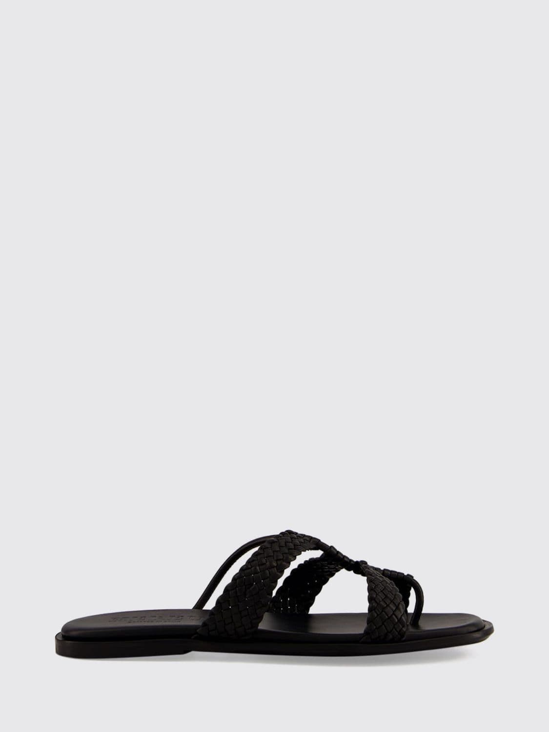 Hereu Flat Sandal Woman color Black