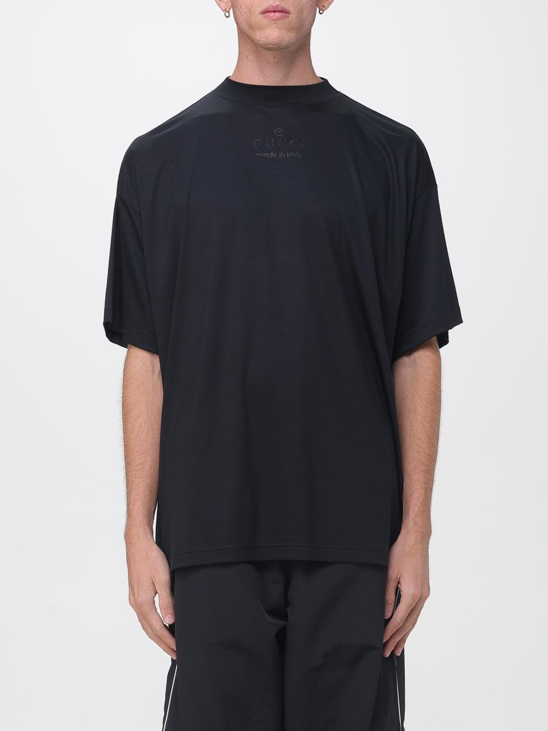 Gucci Relaxed Fit Dropped Shoulder Jersey T-Shirt with Contrast Logo