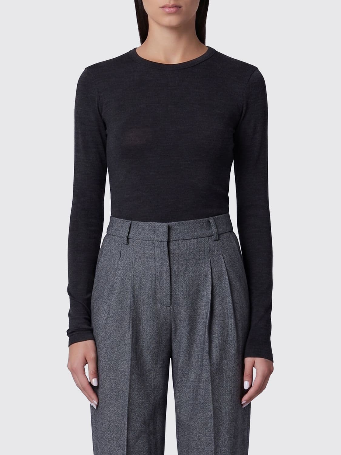 Rohe Slim Fit Crew-Neck Jumper in Pure Wool with Long Sleeves