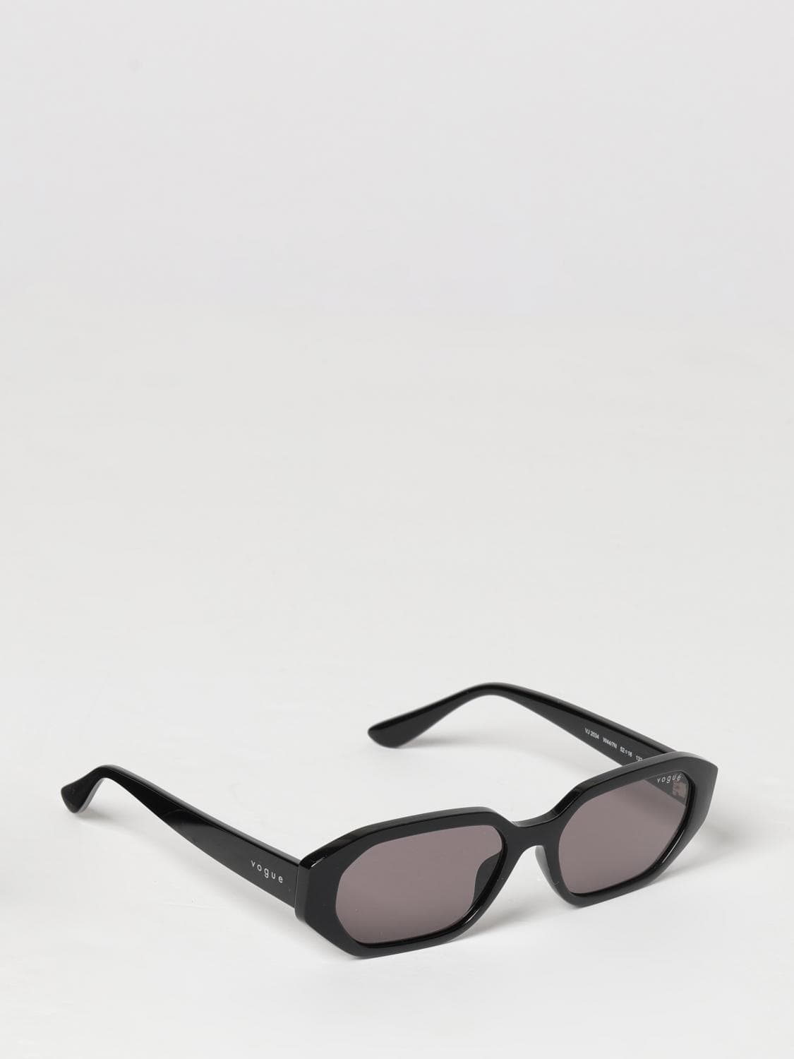 Vogue Sunglasses Woman color Black