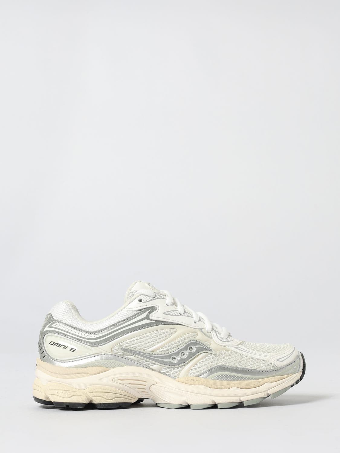 Saucony Sneakers Woman color White