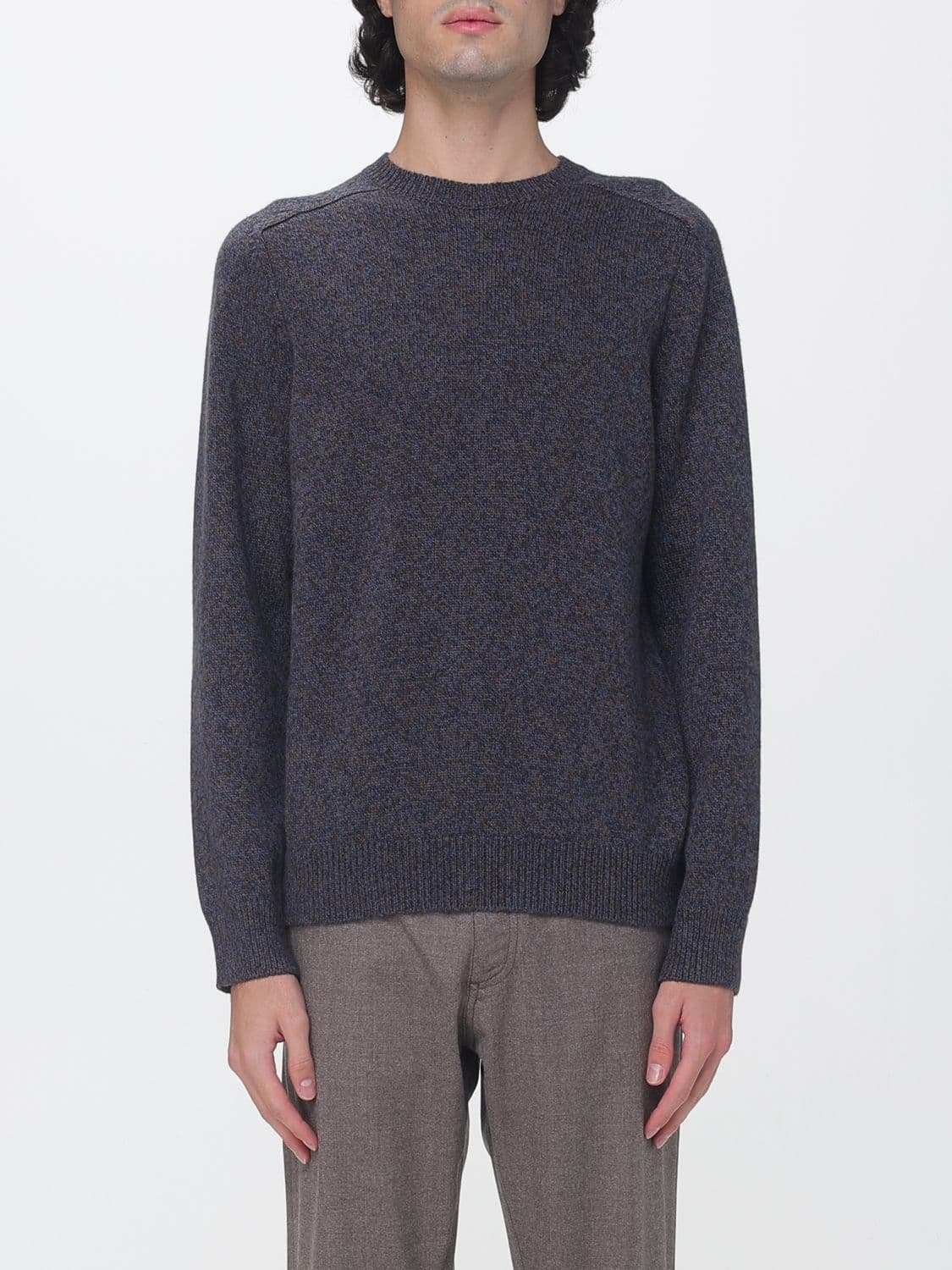 Luciano Barbera Pure Cashmere Crewneck Jumper with a Slim Fit