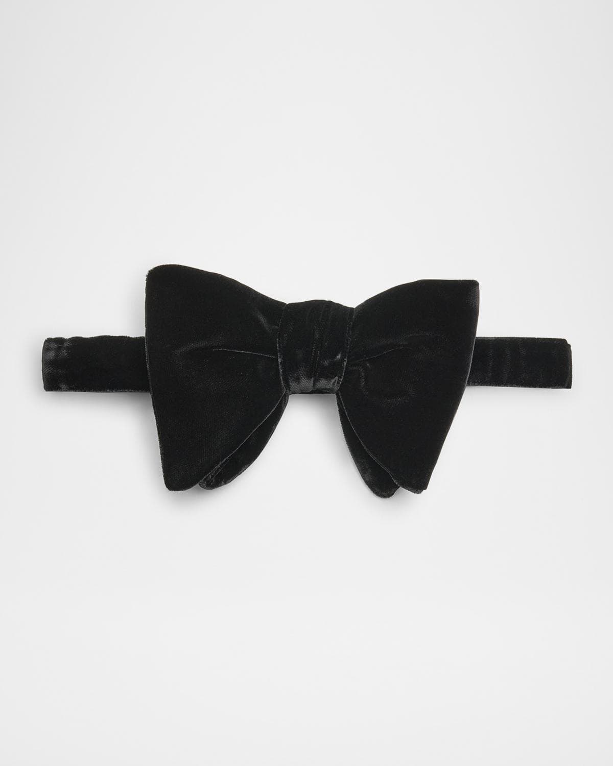 TOM FORD Men's Velvet Pre-Tied Bow Tie