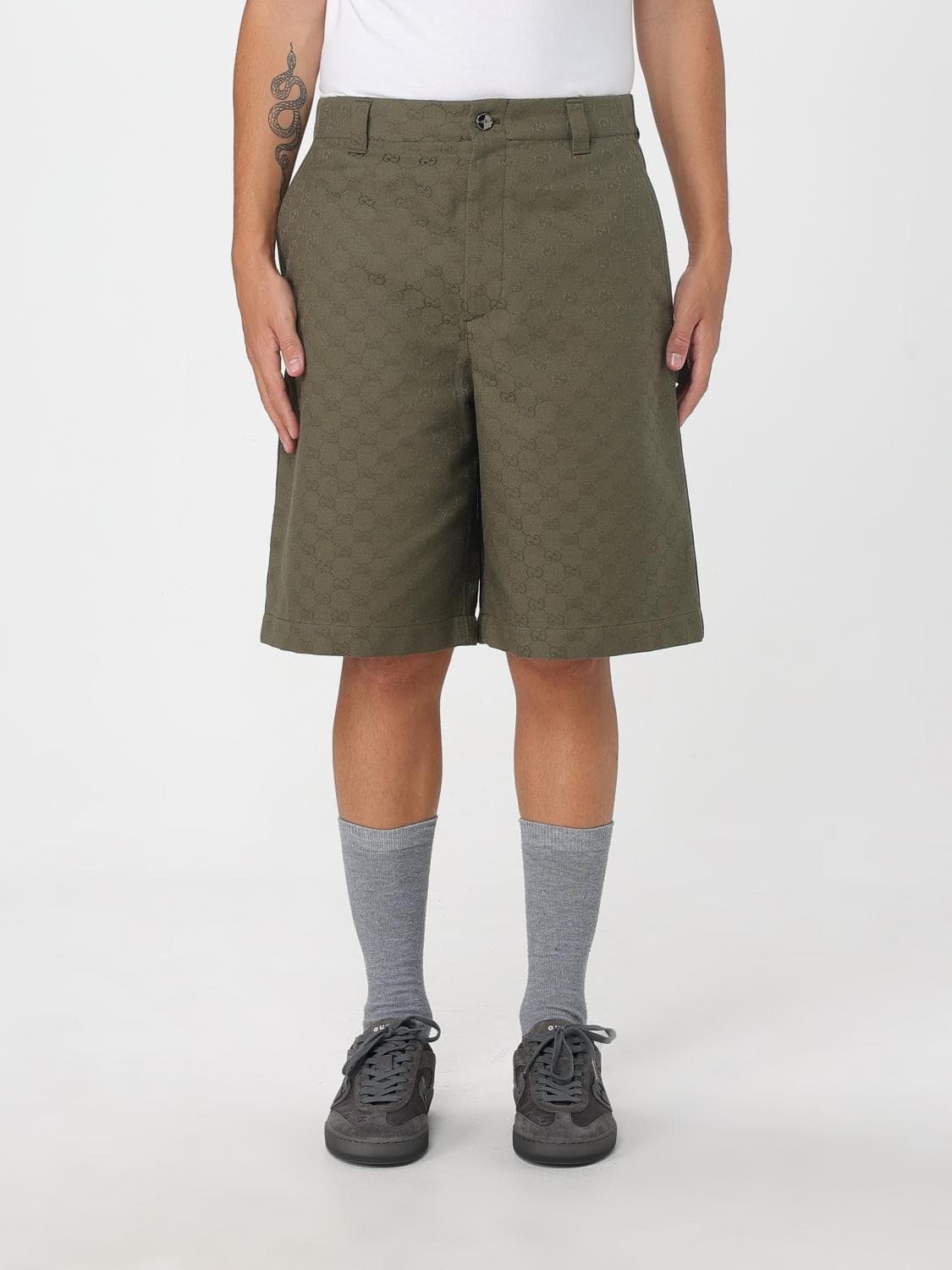 Gucci Shorts Men color Green · 48
