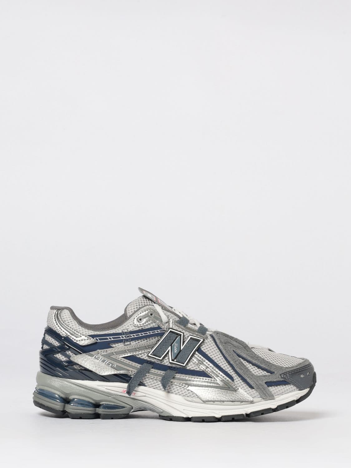 New Balance Sneakers Men color Blue