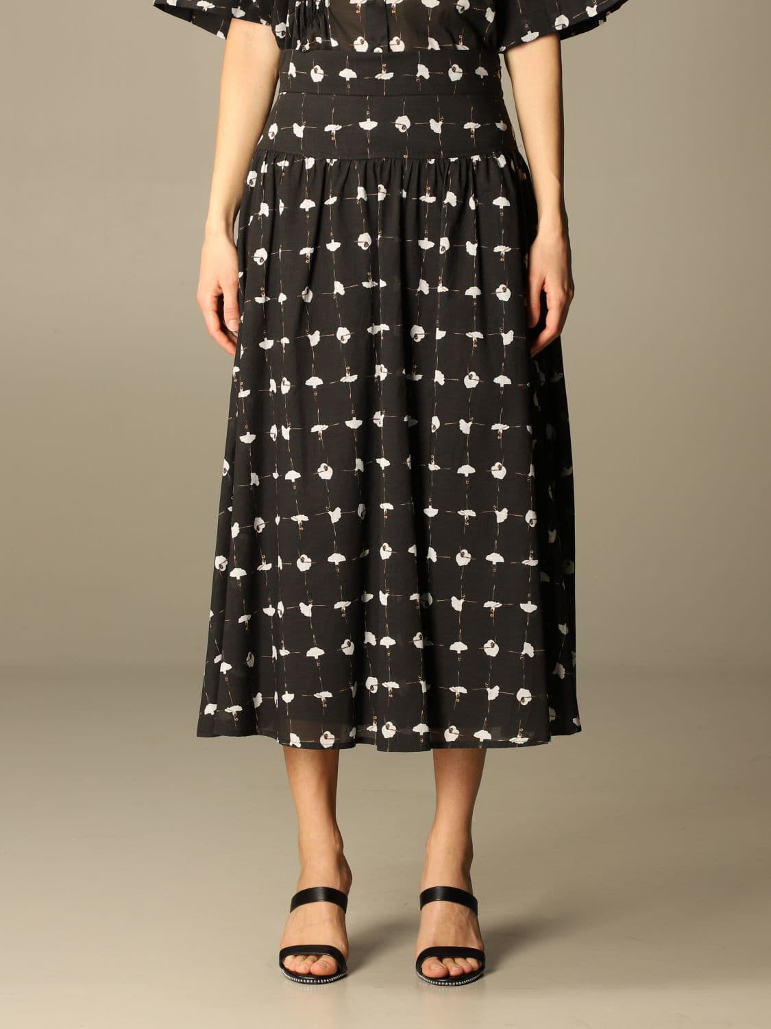 Alysi skirt in floral patterned fabric