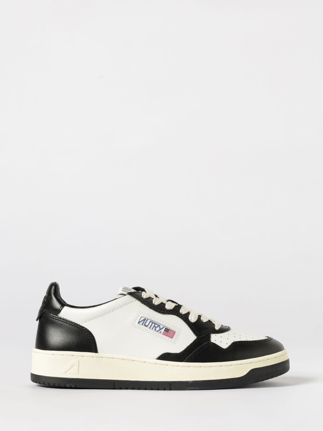 Autry Sneakers Men color Black