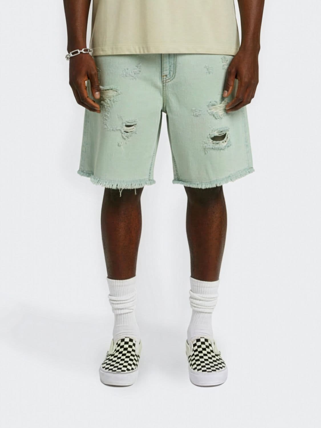 Barrow Distressed Denim Shorts · 26