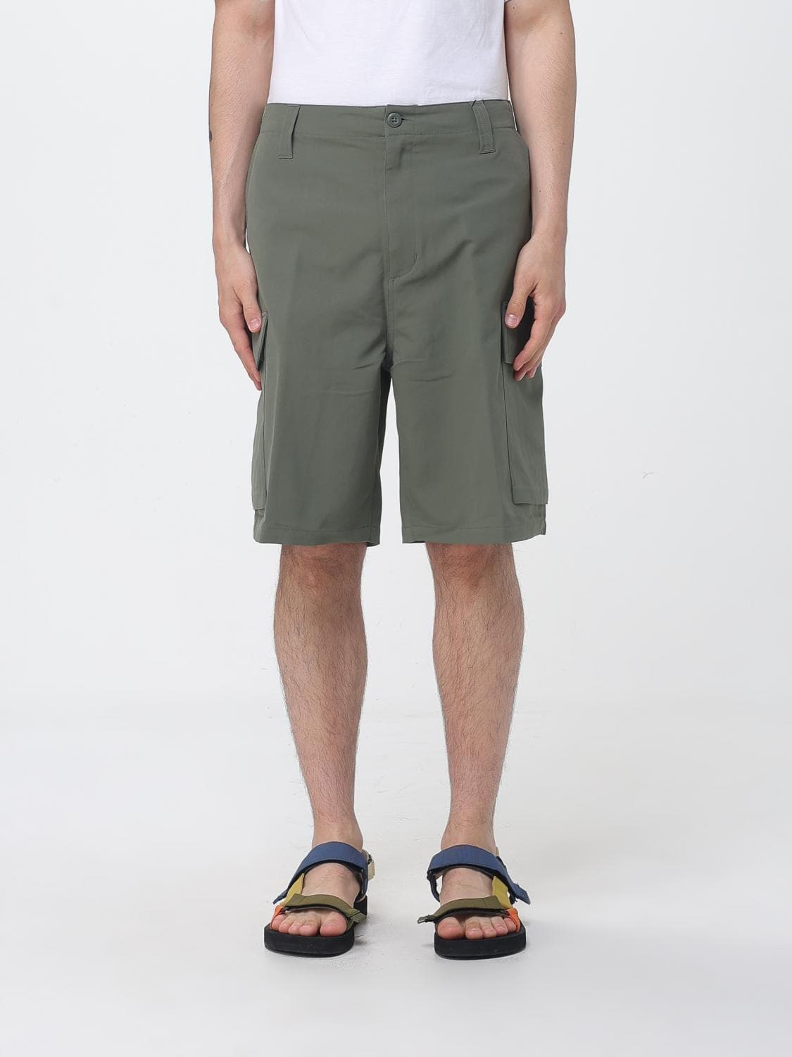 Carhartt Wip Technical Fabric Cargo Shorts · L