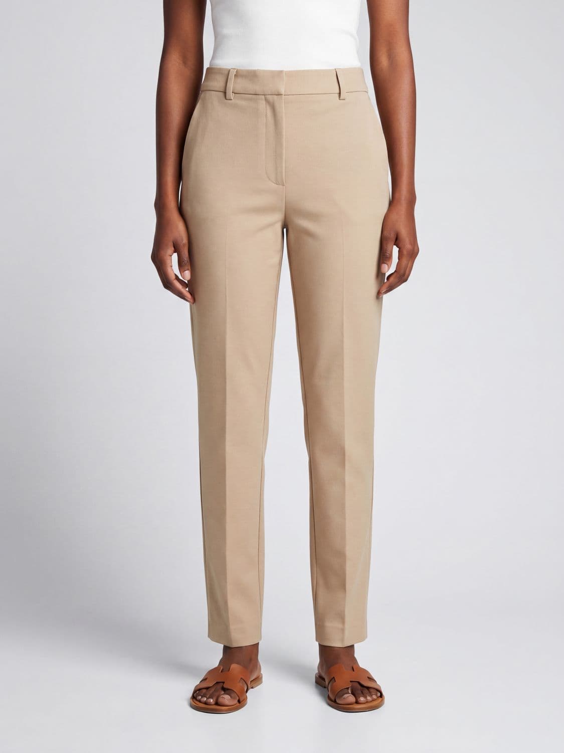 Circolo 1901 Mid-Rise Slim Fit Cropped Trousers in Stretch Cotton Fabric · 42