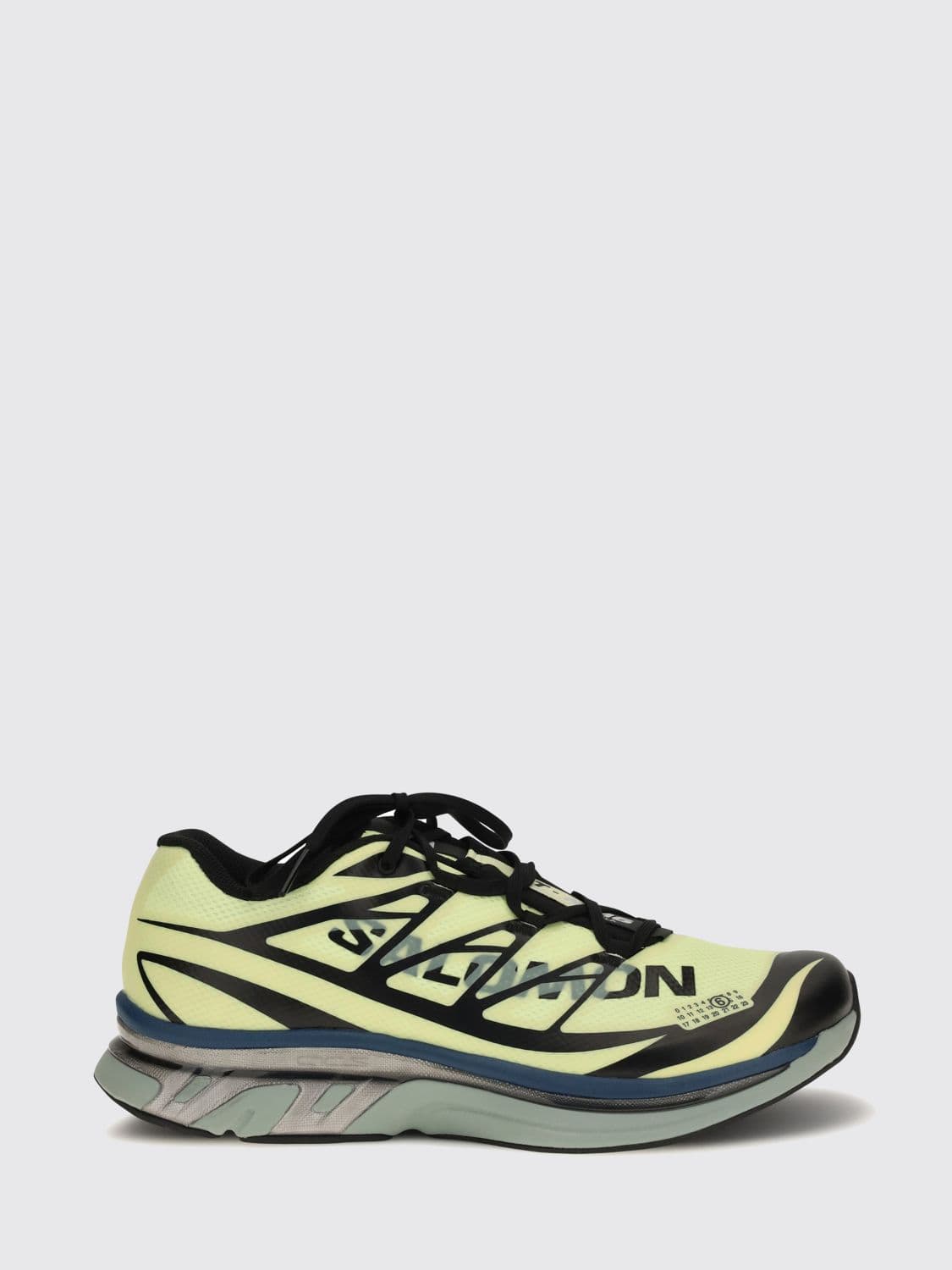 Mm6 Maison Margiela X Salomon Sneakers Men color Black