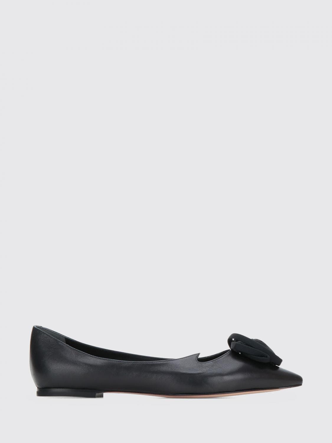 Roger Vivier Rose Smooth Leather Ballet Flats with Floral Appliqué