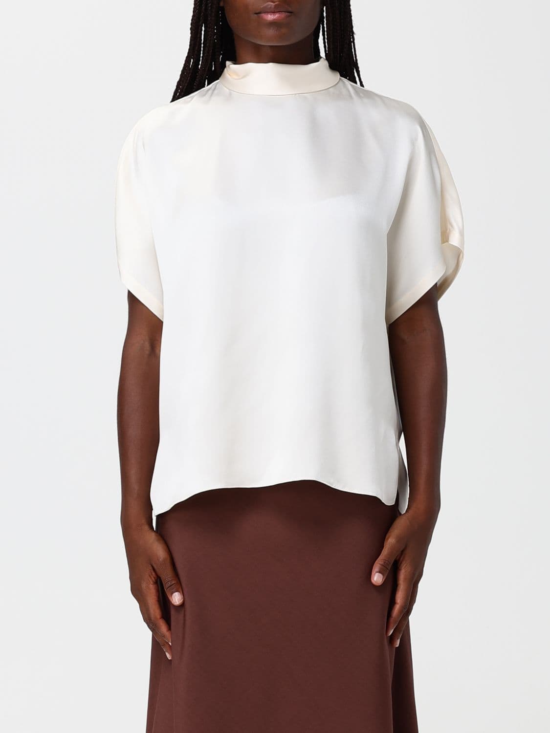 Brunello Cucinelli Pussy-Bow Neck Silk Blouse with Short Sleeves