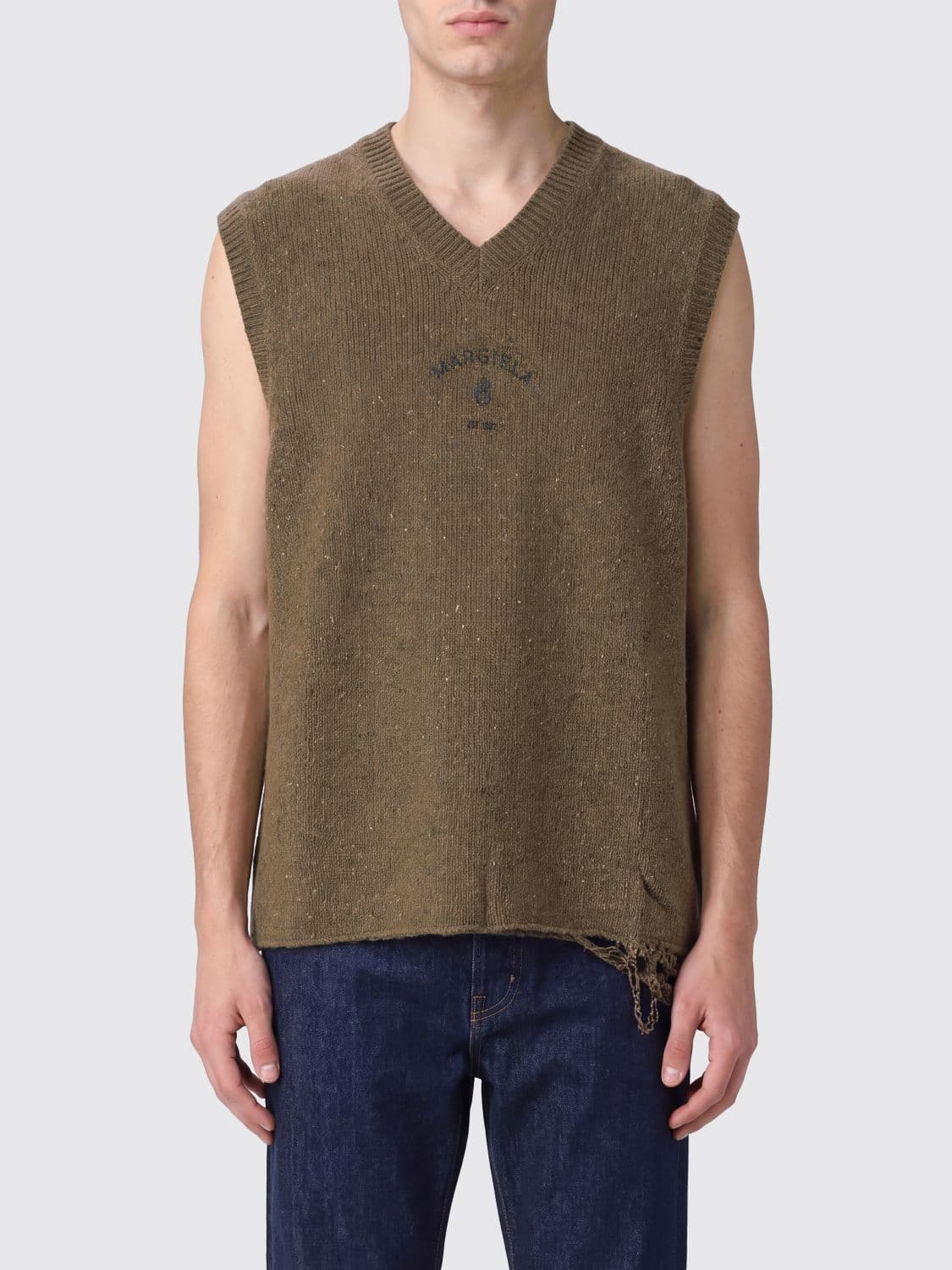 Mm6 Maison Margiela V-Neck Wool-Blend Knit Vest with Contrast Logo
