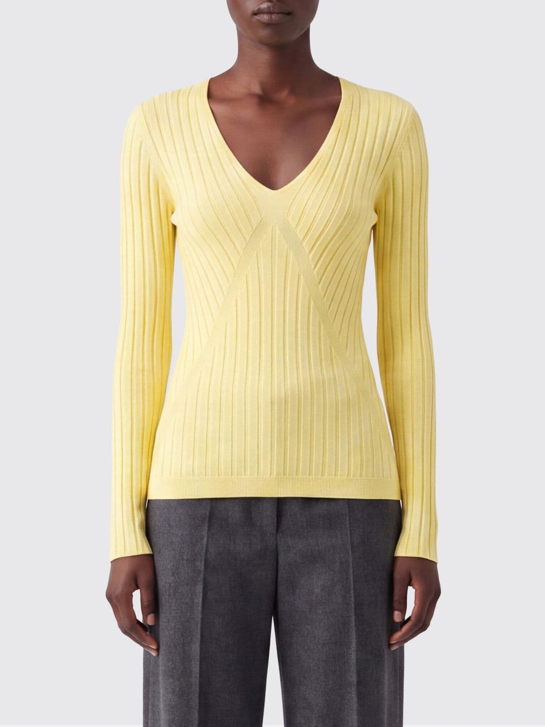 Jil Sander Slim Fit Ribbed V-Neck Jumper in Cashmere and Silk