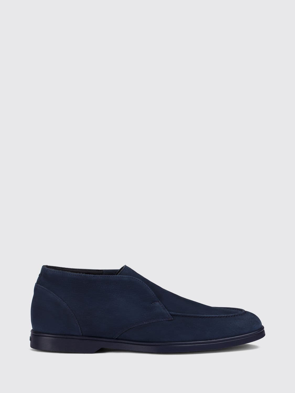Doucal's Suede Calfskin Chukka Boots with Raised Apron Toe