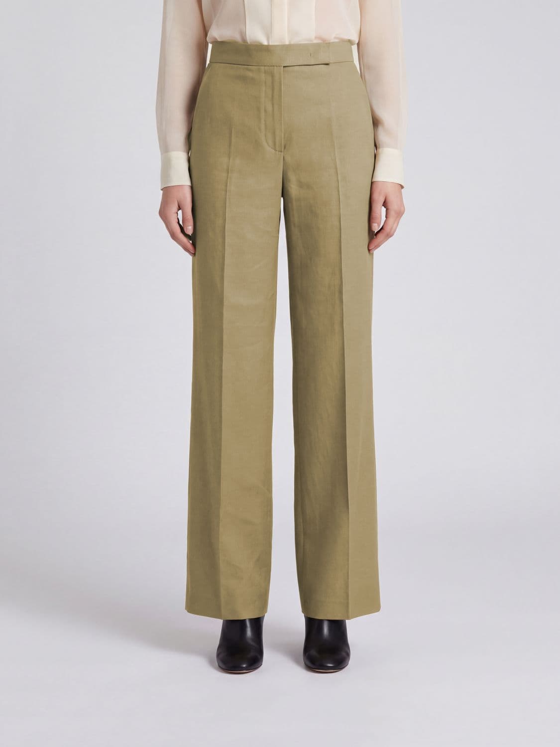 Max Mara High-Waisted Straight Leg Trousers in Linen and Silk