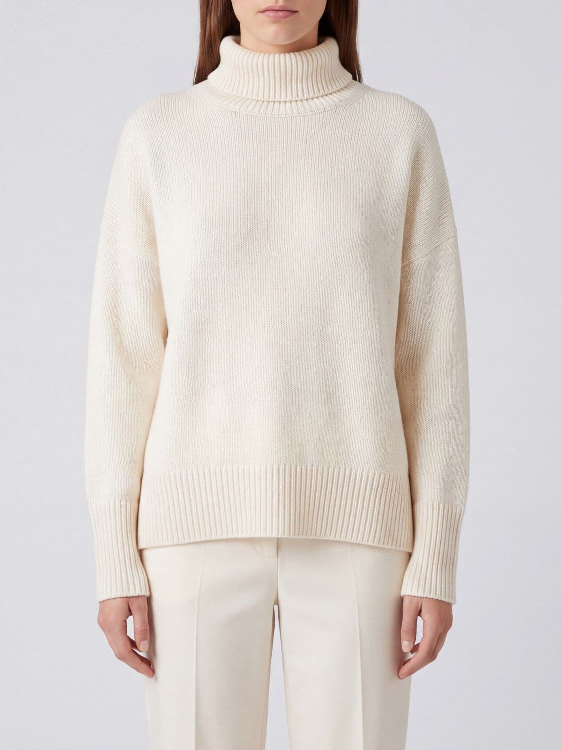 Lisa Yang Turtleneck Jumper in Pure Cashmere with Dropped Shoulders