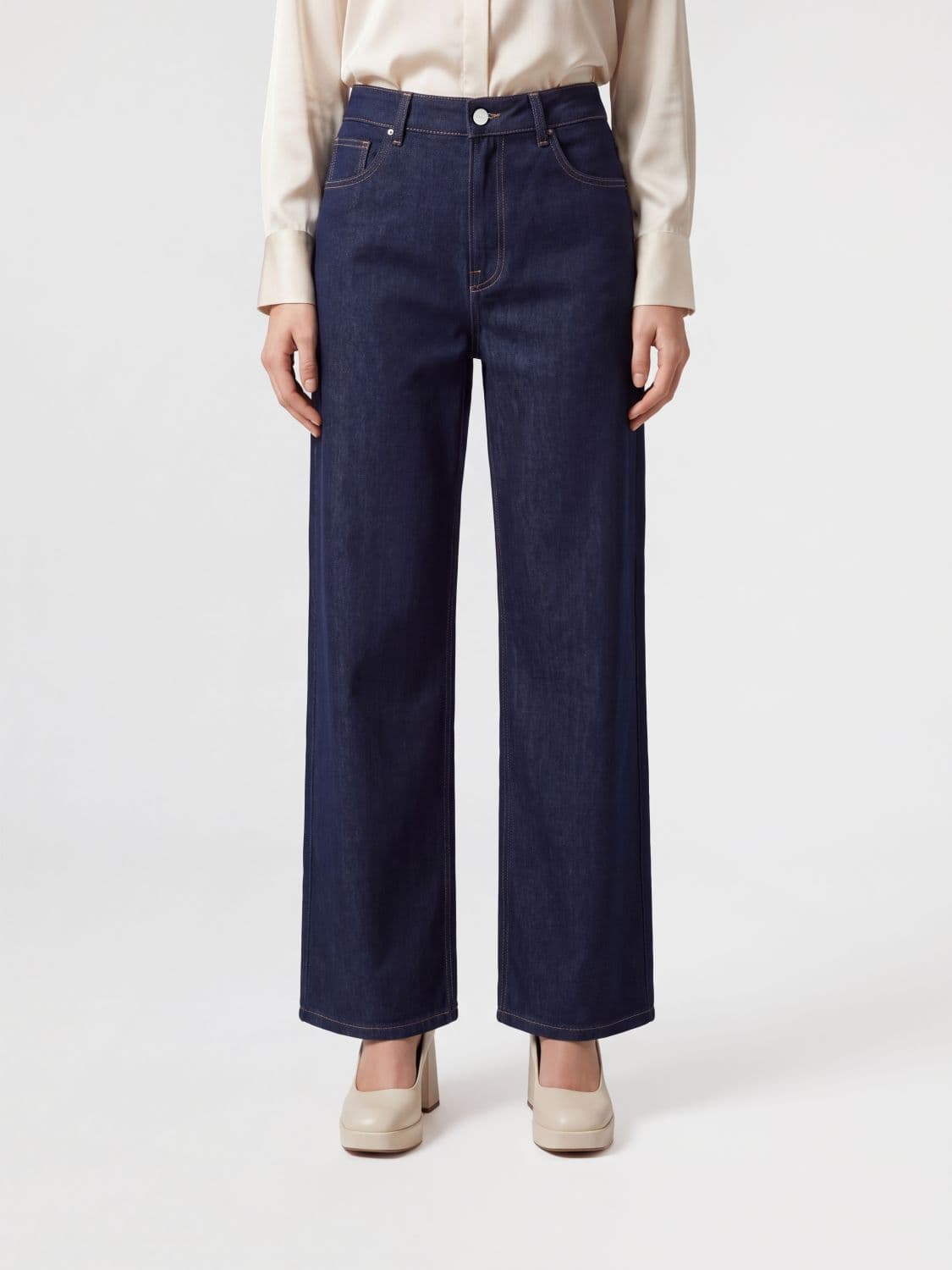 Rohe Mid-Rise Wide-Leg Jeans in Cotton Denim with Five Pockets