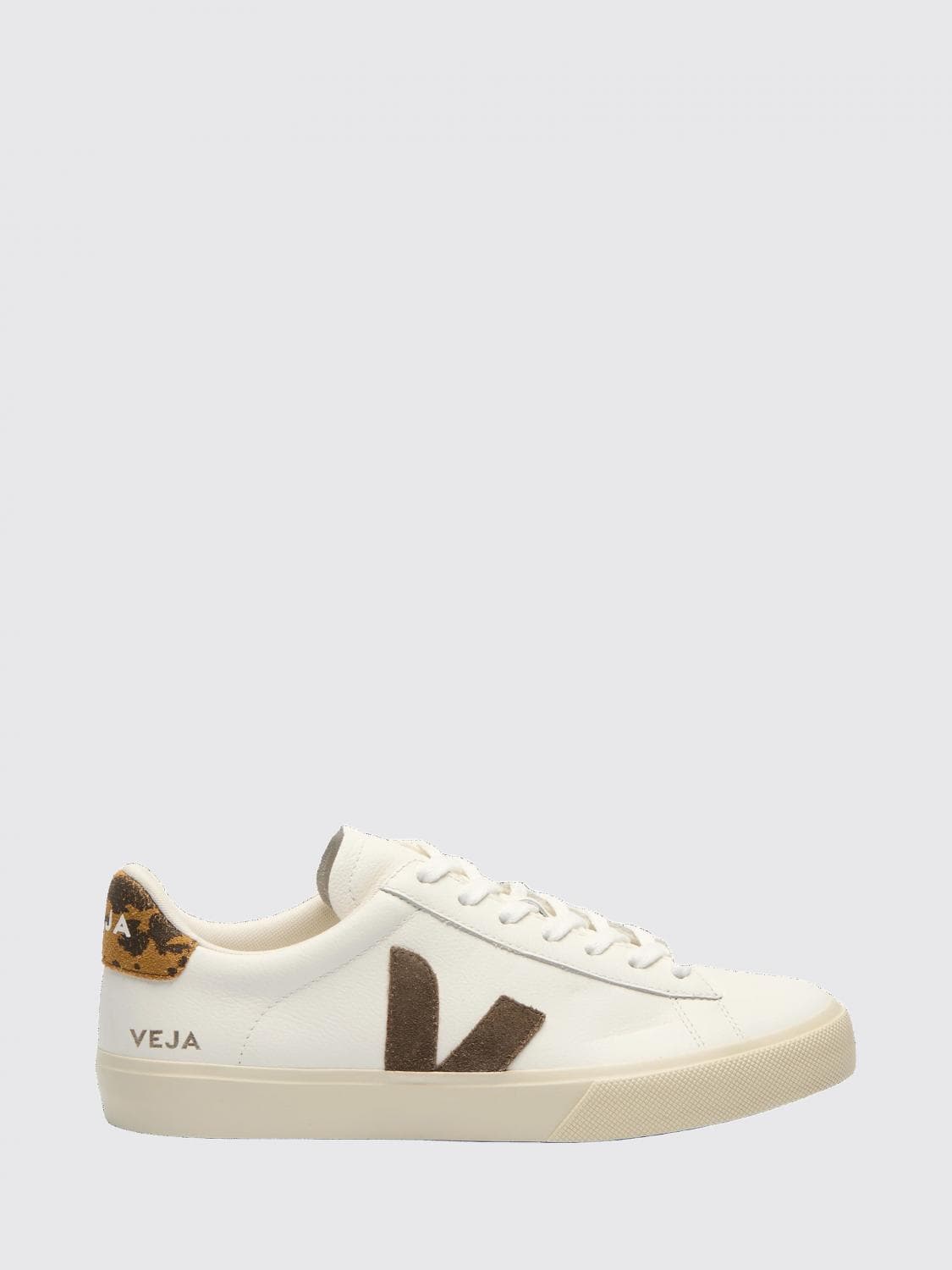 Veja Campo Sustainable O. T. Leather Sneakers with a Contrasting V-Logo