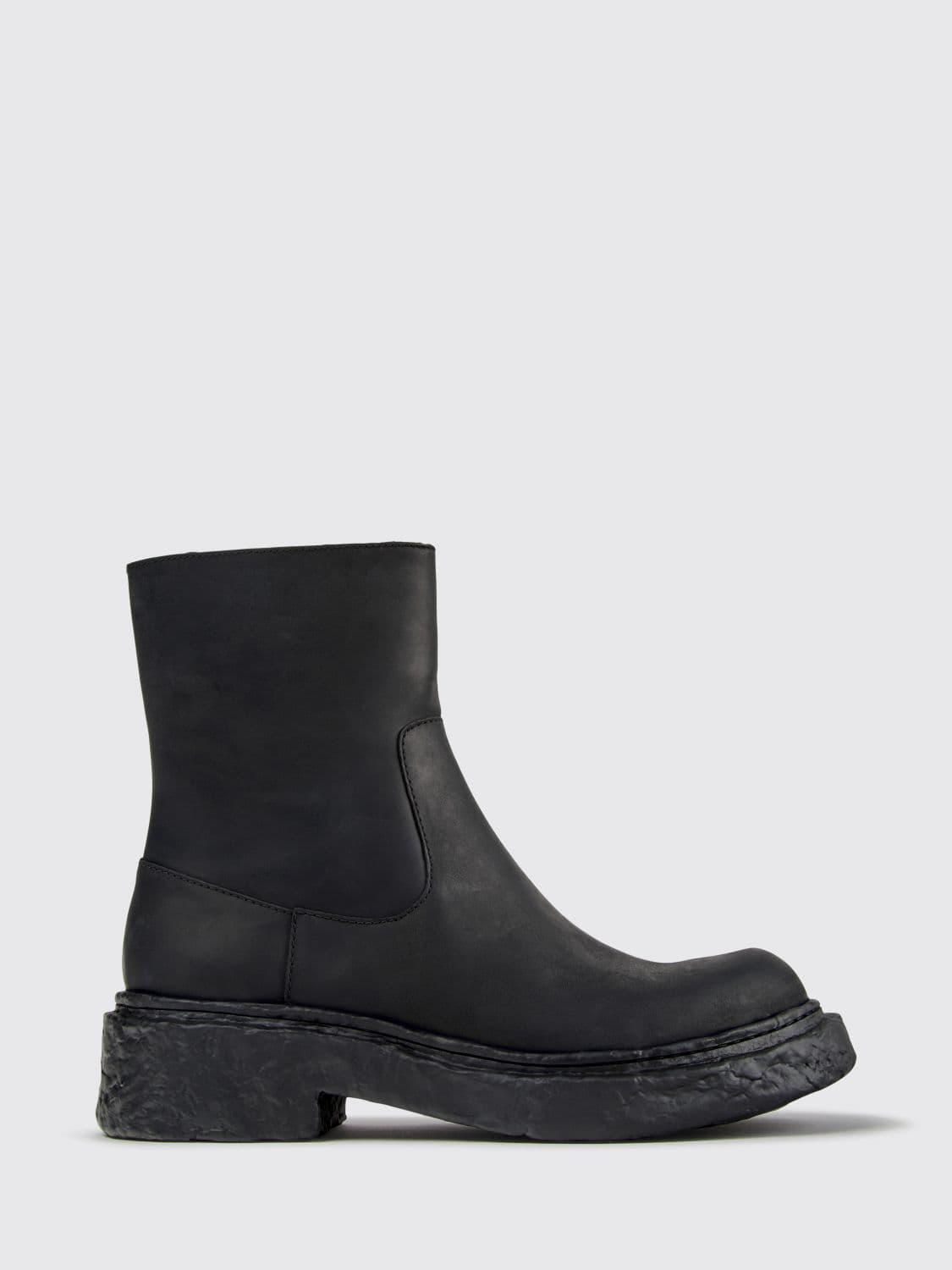 Camperlab Vamonos Nubuck Leather Biker Boots with Round Toe and Side Zip