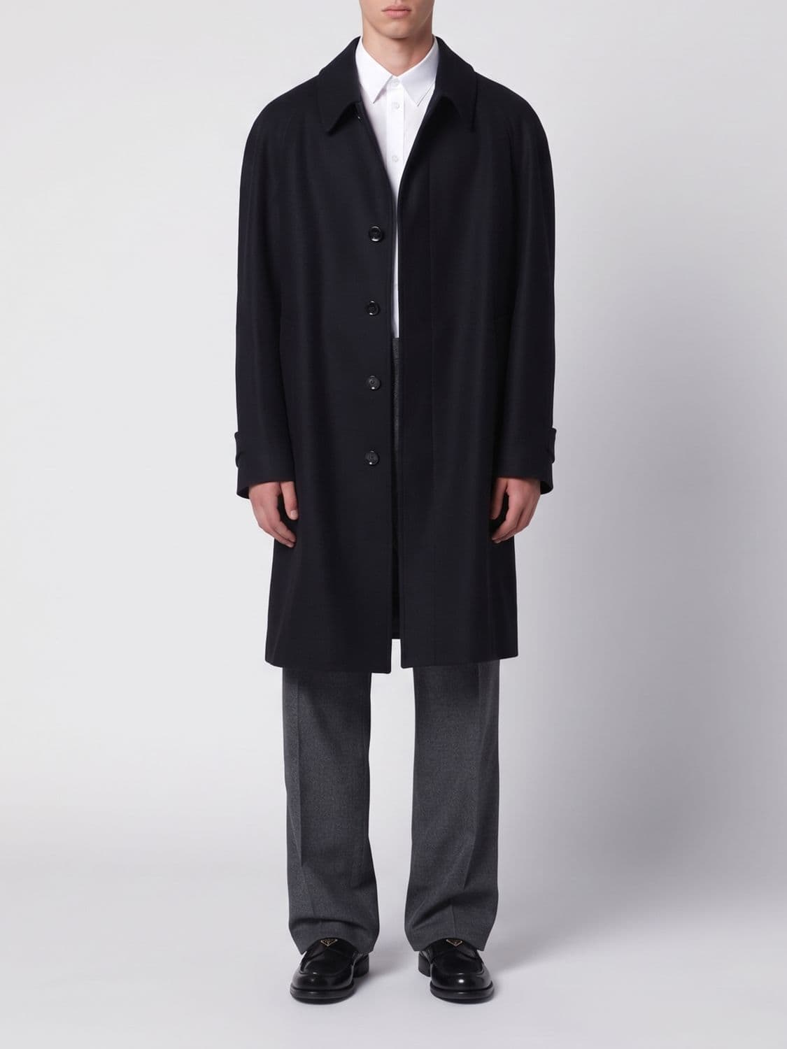 Lardini Single-Breasted Coat in Wool and Cashmere with Button Closure