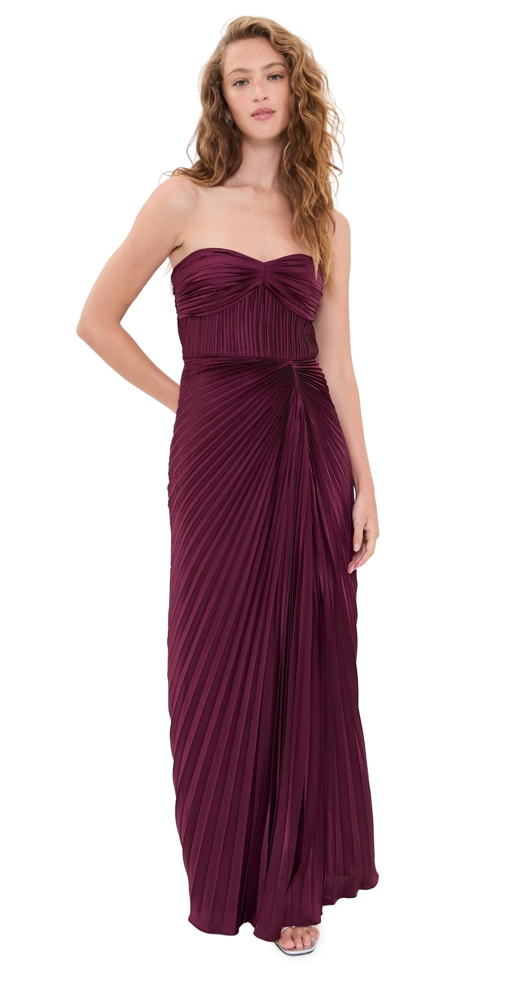 AMUR Joyceann Sweetheart Gown Pinot Noir