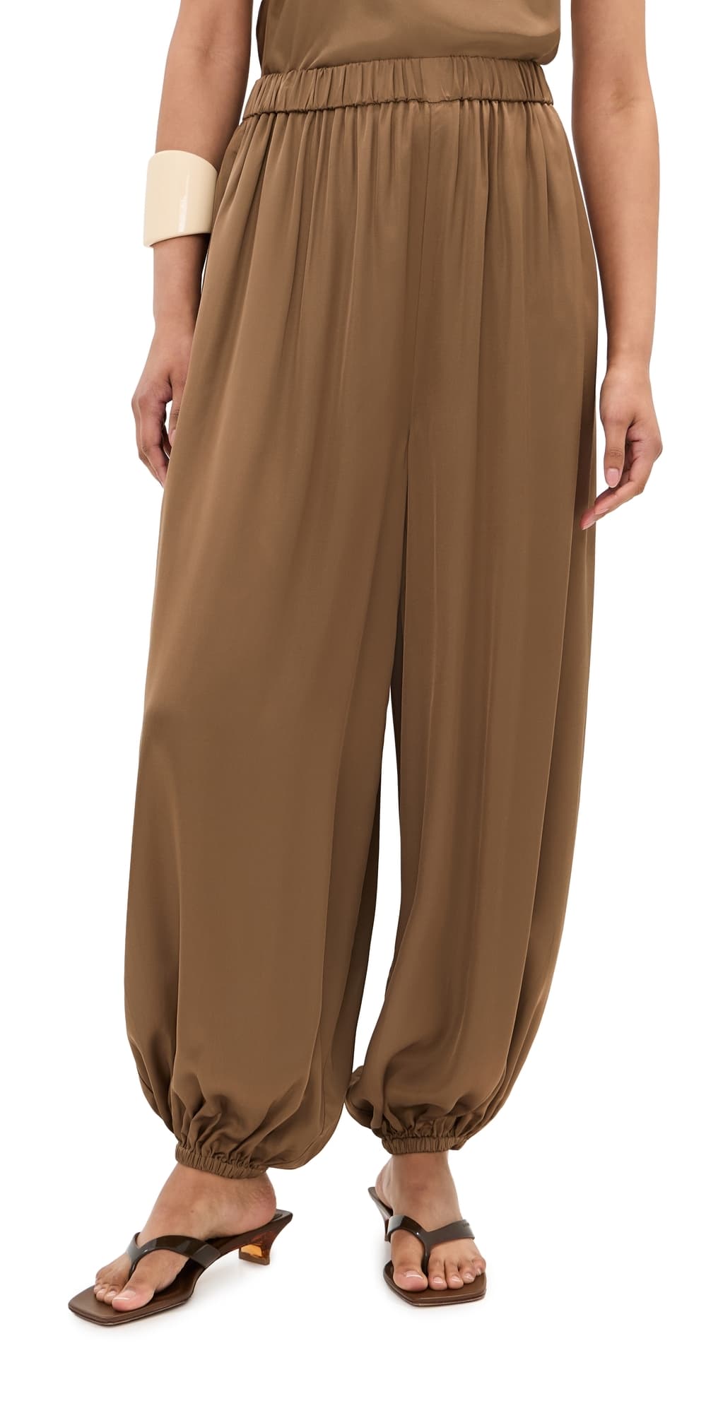 LE BOP Hunter Satin Balloon Pants Hazelnut